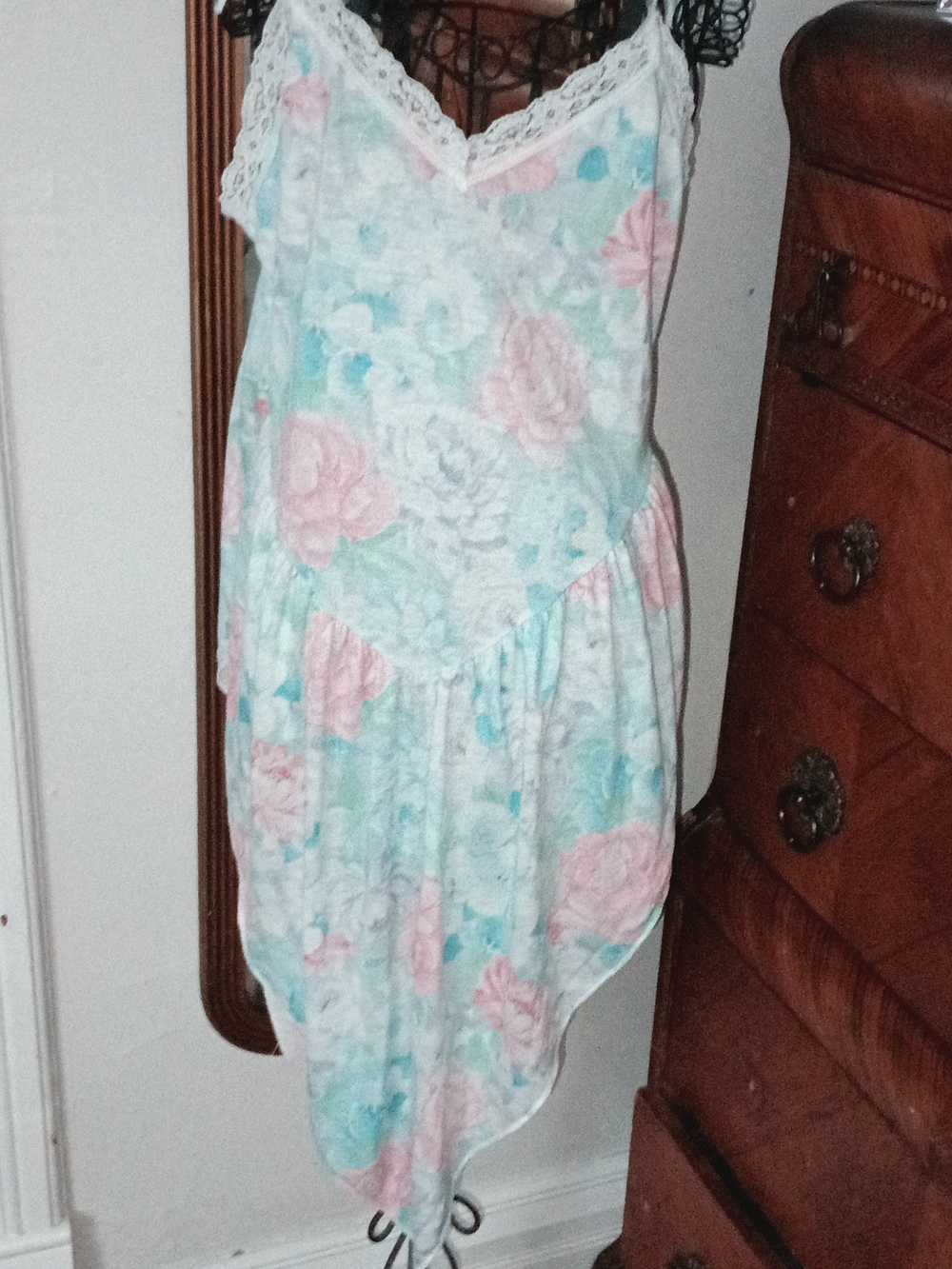Petra Fashions Pastel Pink & Aqua Floral Lace-Trim Nightgown